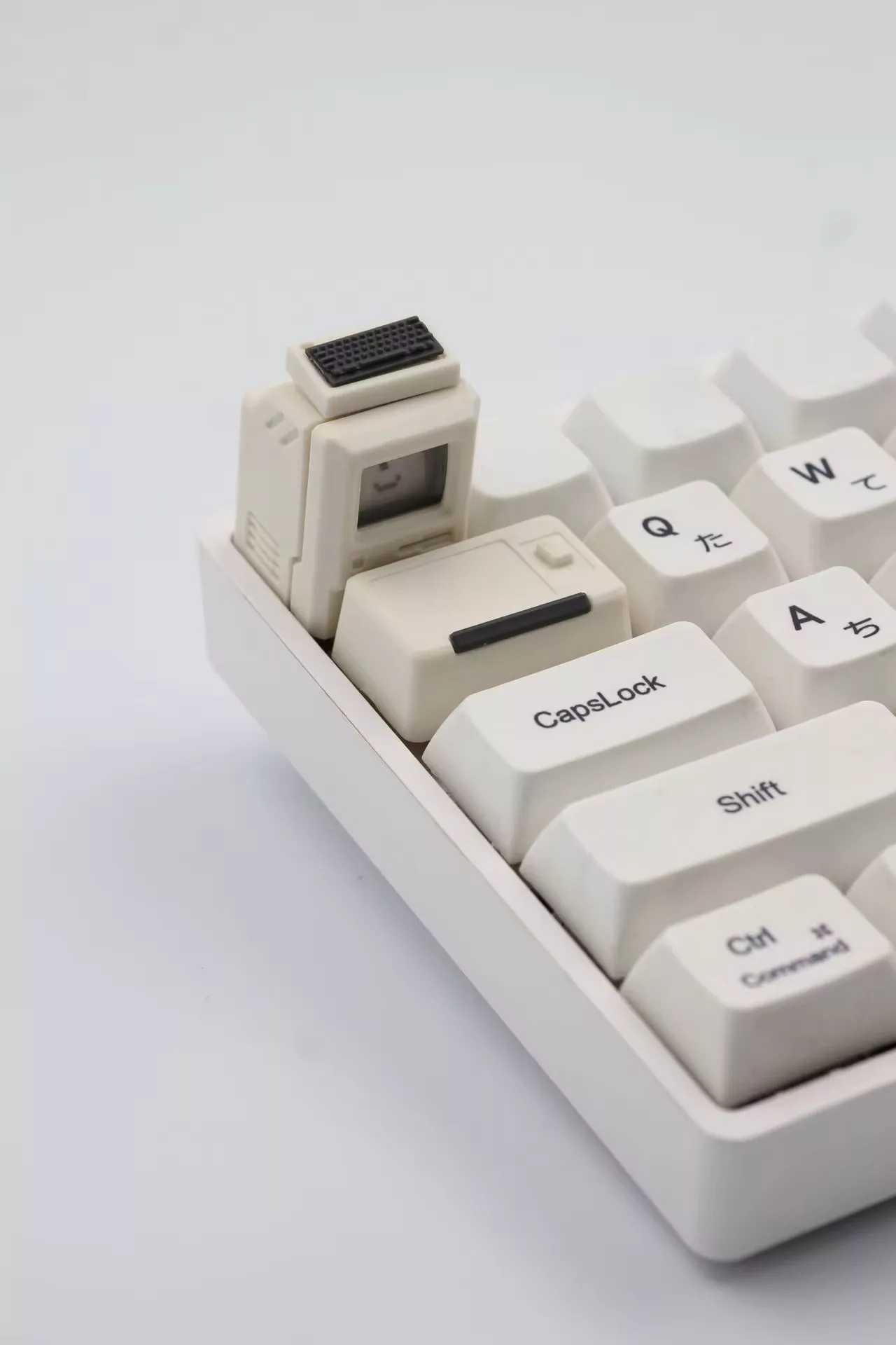 Macintosh Retro Artisan Keycap
