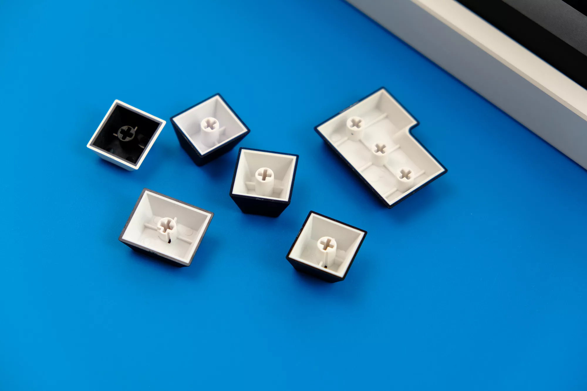 GMK WOB PBT Keycap (Clone) - Image 4