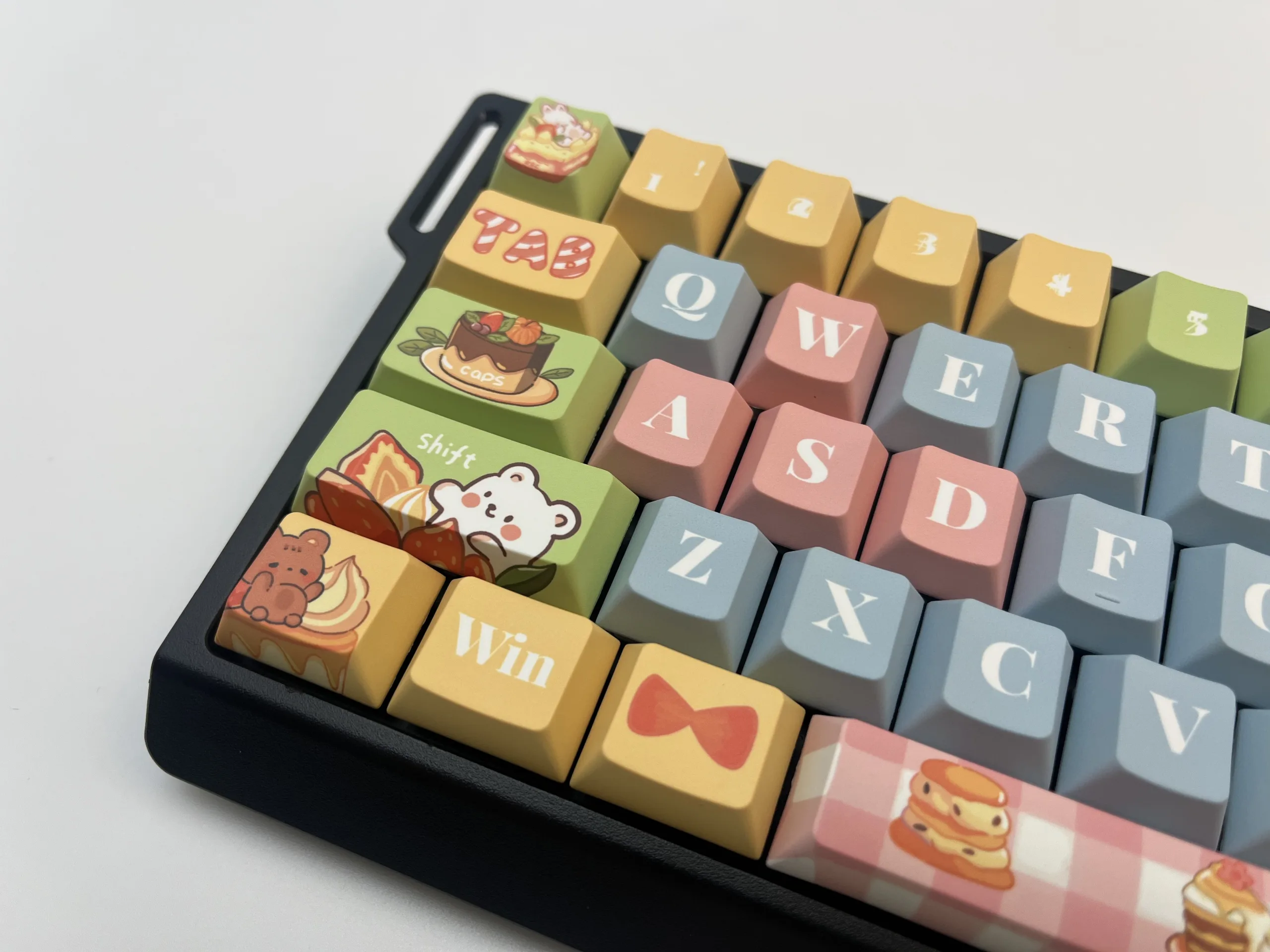 Cake House Keycap Set - Image 4