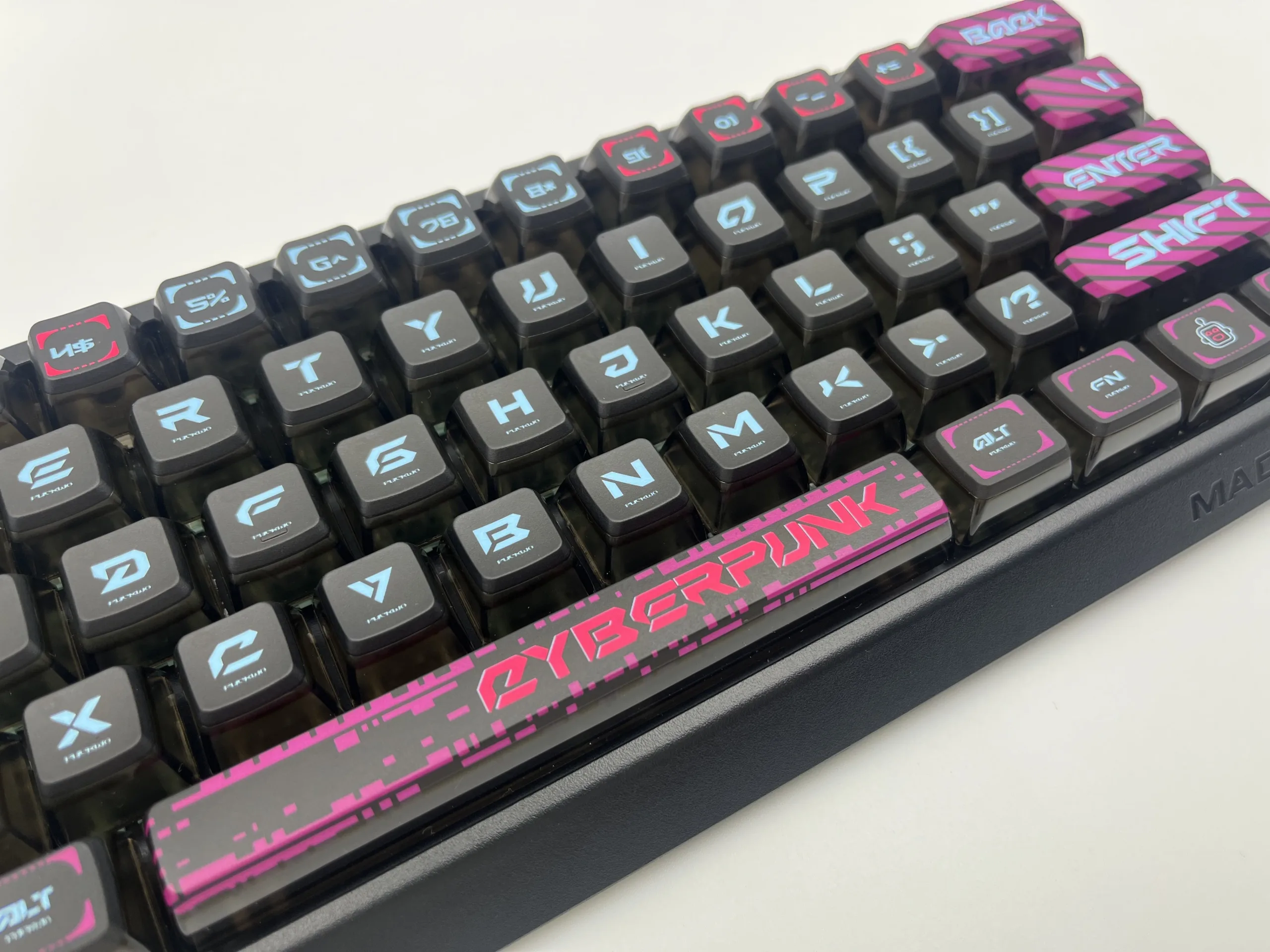 Cyberpunk Pudding Keycap Set - Image 10